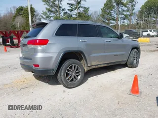 2017 Jeep Grand Cherokee Limited with VIN 1C4RJEBG5HC867724, listed as a IAAI auction lot 41749355 with 138,255 mi miles. Bid and sale history available at carsss.com. Image 4.