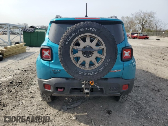 2020 Jeep Renegade Trailhawk z VIN ZACNJBC17LPM07229, wystawiony jako Copart lot #53372685 z przebiegiem 69 061 mil mil oraz Szkoda całkowita • Salvage title. Historia ofert i sprzedaży dostępna na DreamBid. Obrazek 6.