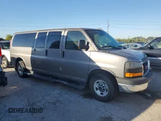 2012 GMC Savana z VIN 1GJZ71FG8C1132413, wystawiony jako Copart lot #74216844 z przebiegiem 145 959 mil mil oraz Szkoda całkowita • Salvage title. Historia ofert i sprzedaży dostępna na DreamBid. Obrazek 4.