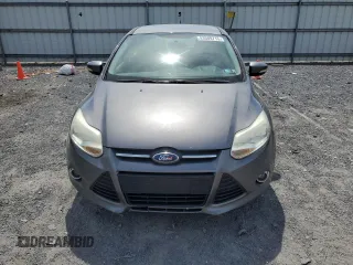 2014 Ford Focus SE with VIN 1FADP3K25EL402461, listed as a Copart auction lot 53509715 with 160,255 mi miles and Clean Title. Bid and sale history available at carsss.com. Image 5.