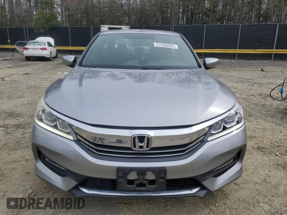 2017 Honda Accord Sedan Sport with VIN 1HGCR2F5XHA070758, listed as a Copart auction lot 51325635 with 43,465 mi miles and Salvage Title. Bid and sale history available at carsss.com. Image 5.