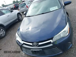 2017 Toyota Camry XLE with VIN 4T1BF1FK9HU656512, listed as a IAAI auction lot 39582213 with 89,550 mi miles. Bid and sale history available at carsss.com. Image 12.