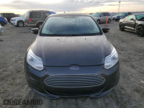 2015 Ford Focus Electric with VIN 1FADP3R43FL221870, listed as a Copart auction lot 79549284 with 67,079 mi miles and Salvage title. Bid and sale history available at DreamBid. Image 5.