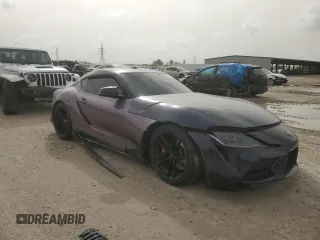 2022 Toyota GR Supra 3.0 with VIN WZ1DB0C03NW050968, listed as a Copart auction lot 44450175 with 22,420 mi miles and Salvage Title. Bid and sale history available at carsss.com. Image 4.