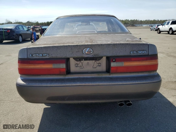 1996 Lexus ES 300 with VIN JT8BF12G3T0149822, listed as a Copart auction lot 53803495 with 53,648 mi miles and Clean Title. Bid and sale history available at carsss.com. Image 6.