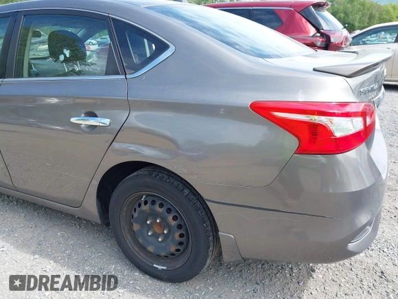2016 Nissan Sentra SV with VIN 3N1AB7AP5GY225889, listed as a IAAI auction lot 42211674 with 131,693 mi miles and . Bid and sale history available at DreamBid. Image 13.