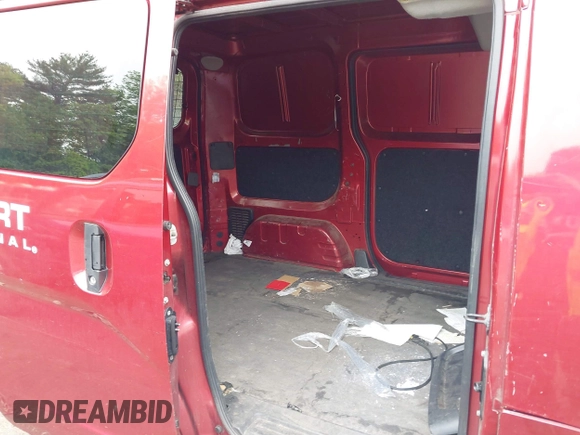 2019 Nissan NV200 SV with VIN 3N6CM0KN3KK694587, listed as a IAAI auction lot 42273660 with 164,845 mi miles and . Bid and sale history available at DreamBid. Image 8.