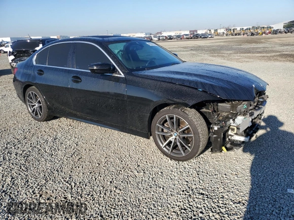 2019 BMW 3 Series 330i with VIN WBA5R1C50KFH09519, listed as a Copart auction lot 46501075 with 75,067 mi miles and Salvage Title. Bid and sale history available at carsss.com. Image 4.