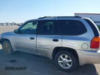2004 GMC Envoy SLT z VIN 1GKDT13S642449872, wystawiony jako IAAI lot #42236157 z przebiegiem 205 194 mil mil oraz . Historia ofert i sprzedaży dostępna na DreamBid. Obrazek 15.