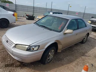 1998 Toyota Camry LE с VIN 4T1BG22K8WU337026, выставлен на аукционе IAAI как лот 42298457 с пробегом Не указан миль и . История ставок и продаж доступна на DreamBid. Изображение 2.