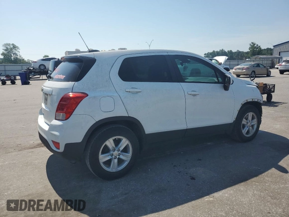 2020 Chevrolet Trax LS with VIN KL7CJKSB2LB085675, listed as a Copart auction lot 61340375 with 40,749 mi miles and Salvage title. Bid and sale history available at DreamBid. Image 3.