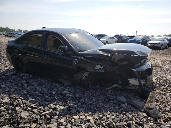 2013 BMW 3 Series 328i xDrive with VIN WBA3B5C56DF596713, listed as a Copart auction lot 60569135 with Not provided miles and Salvage title. Bid and sale history available at DreamBid. Image 4.