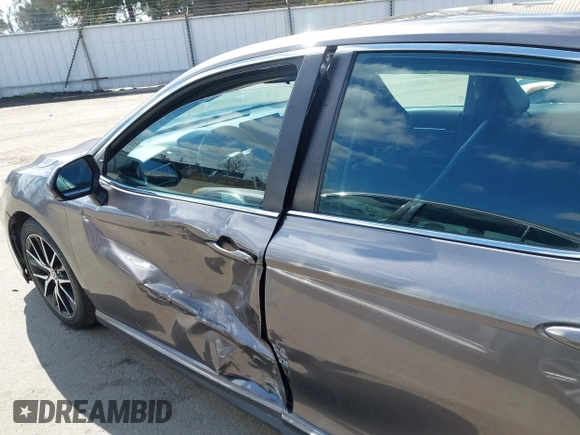 2022 Toyota Camry SE with VIN 4T1G11AK1NU499064, listed as a IAAI auction lot 41734310 with 87,159 mi miles and . Bid and sale history available at DreamBid. Image 17.