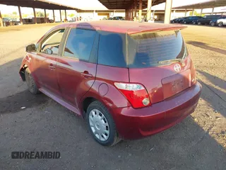 2006 Scion xA z VIN JTKKT624660163028, wystawiony jako IAAI lot #42100046 z przebiegiem 211 118 mil mil oraz . Historia ofert i sprzedaży dostępna na DreamBid. Obrazek 3.