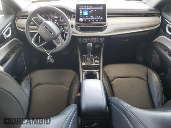 2025 Jeep Compass Limited z VIN 3C4NJDCN9ST513657, wystawiony jako Copart lot #64254485 z przebiegiem 38 078 mil mil oraz Czysty tytuł • Clean title. Historia ofert i sprzedaży dostępna na DreamBid. Obrazek 8.