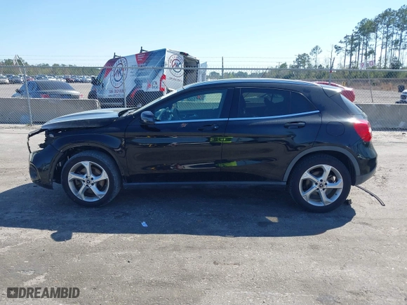 2019 Mercedes-Benz GLA with VIN WDCTG4EB0KJ532883, listed as a IAAI auction lot 41780802 with 79,630 mi miles. Bid and sale history available at carsss.com. Image 14.