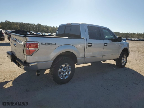 2012 Ford F-150 XL with VIN 1FTFW1EF0CFC11051, listed as a Copart auction lot 81823924 with 174,809 mi miles and Salvage Title. Bid and sale history available at carsss.com. Image 3.