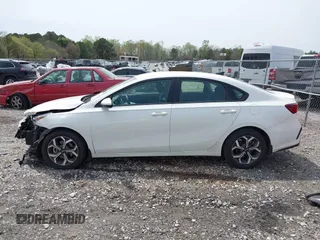 2021 Kia Forte FE z VIN 3KPF24AD5ME335331, wystawiony jako IAAI lot #41926109 z przebiegiem 87 354 mil mil oraz . Historia ofert i sprzedaży dostępna na DreamBid. Obrazek 15.