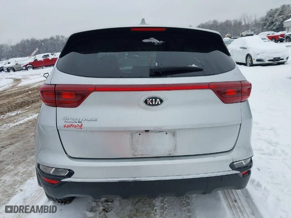 2021 Kia Sportage LX with VIN KNDPMCACXM7918042, listed as a IAAI auction lot 41570839 with 58,468 mi miles. Bid and sale history available at carsss.com. Image 16.