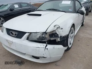 2001 Ford Mustang GT Deluxe with VIN 1FAFP45XX1F257092, listed as a IAAI auction lot 41624352 with 150,131 mi miles. Bid and sale history available at carsss.com. Image 6.