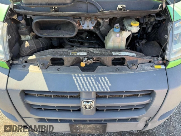 2014 Ram ProMaster Cargo with VIN 3C6URVHG4EE122713, listed as a Copart auction lot 53986395 with 304,967 mi miles and Clean Title. Bid and sale history available at carsss.com. Image 7.