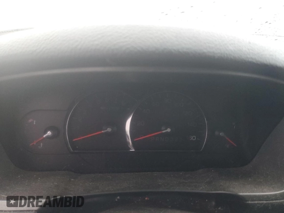 2010 Cadillac DTS 1SD z VIN 1G6KH5EY6AU126664, wystawiony jako Copart lot #58533225 z przebiegiem Nie podano mil oraz Szkoda całkowita • Salvage title. Historia ofert i sprzedaży dostępna na DreamBid. Obrazek 9.