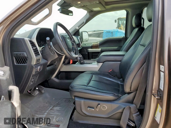 2018 Ford F-150 XL z VIN 1FTEW1C57JKD03381, wystawiony jako Copart lot #56891755 z przebiegiem 163 804 mil mil oraz Szkoda całkowita • Salvage title. Historia ofert i sprzedaży dostępna na DreamBid. Obrazek 7.