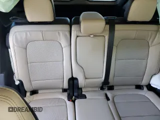 2020 Ford Escape Titanium с VIN 1FMCU9J93LUB38014, выставлен на аукционе Copart как лот 52348725 с пробегом 78 193 миль миль и Списание • Salvage title. История ставок и продаж доступна на DreamBid. Изображение 10.