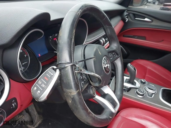 2021 Alfa Romeo Stelvio Ti with VIN ZASPAKBNXM7D15764, listed as a IAAI auction lot 41502764 with 48,714 mi miles. Bid and sale history available at carsss.com. Image 11.