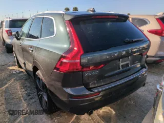 2020 Volvo XC60 Momentum z VIN YV4102DKXL1411297, wystawiony jako Copart lot #74374534 z przebiegiem Nie podano mil oraz Nie do naprawy • Non repairable. Historia ofert i sprzedaży dostępna na DreamBid. Obrazek 6.