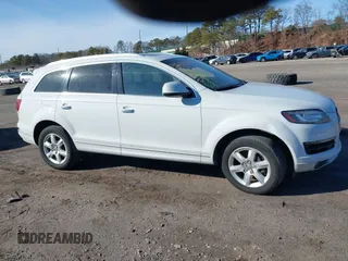 2015 Audi Q7 3.0T Premium Plus with VIN WA1LGAFE0FD008032, listed as a IAAI auction lot 41690210 with 92,690 mi miles. Bid and sale history available at carsss.com. Image 13.