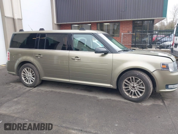 2013 Ford Flex SEL with VIN 2FMHK6C87DBD15704, listed as a IAAI auction lot 41581765 with 152,041 mi miles. Bid and sale history available at carsss.com. Image 12.