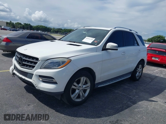 2015 Mercedes-Benz M 350 with VIN 4JGDA5JB9FA590659, listed as a IAAI auction lot 40591295 with 117,825 mi miles and . Bid and sale history available at DreamBid. Image 2.