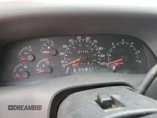 2000 Ford F-250 XL with VIN 1FTNX21L5YEC66604, listed as a Copart auction lot 51754055 with 167,798 mi miles and Salvage title. Bid and sale history available at DreamBid. Image 9.