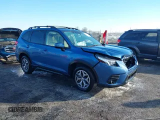 2024 Subaru Forester Premium with VIN JF2SKACC8RH516301, listed as a IAAI auction lot 41297281 with 10,340 mi miles. Bid and sale history available at carsss.com. Image 1.