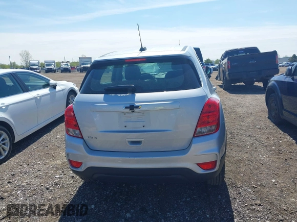 2020 Chevrolet Trax LS z VIN 3GNCJKSB0LL130816, wystawiony jako IAAI lot #42225467 z przebiegiem 55 943 mil mil oraz . Historia ofert i sprzedaży dostępna na DreamBid. Obrazek 17.