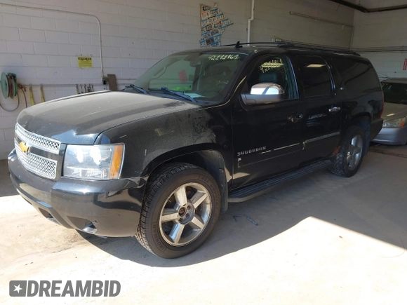 2012 Chevrolet Suburban LTZ with VIN 1GNSKKE79CR152533, listed as a IAAI auction lot 42191961 with 175,618 mi miles. Bid and sale history available at carsss.com. Image 17.