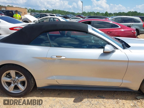 2016 Ford Mustang V6 z VIN 1FATP8EM7G5292011, wystawiony jako IAAI lot #42635923 z przebiegiem 85 719 mil mil oraz . Historia ofert i sprzedaży dostępna na DreamBid. Obrazek 13.