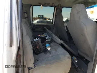 2003 Ford Super Duty F-250 XL with VIN 1FTNW21P03EC77086, listed as a Copart auction lot 56126444 with 0 mi miles and Non Repairable. Bid and sale history available at carsss.com. Image 10.