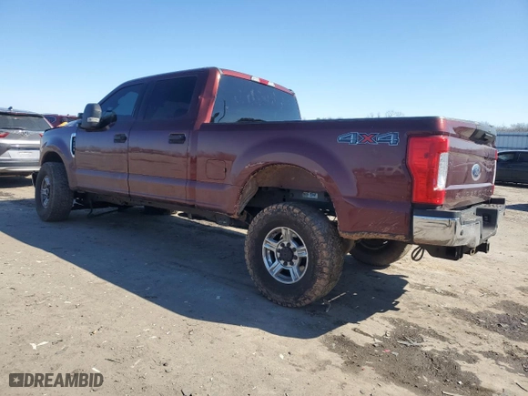 2017 Ford Super Duty F-250 SRW Lariat with VIN 1FT7W2B67HED61976, listed as a Copart auction lot 46415755 with 224,853 mi miles and Salvage Title. Bid and sale history available at carsss.com. Image 2.