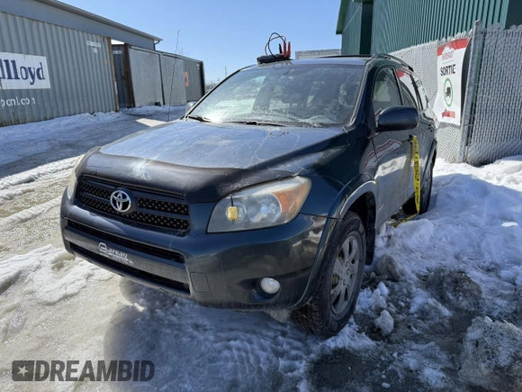 2008 Toyota RAV4 Sport с VIN JTMBD32V585124738, выставлен на аукционе Copart как лот 51602015 с пробегом 226 042 миль миль и Списание • Salvage title. История ставок и продаж доступна на DreamBid. Изображение 1.