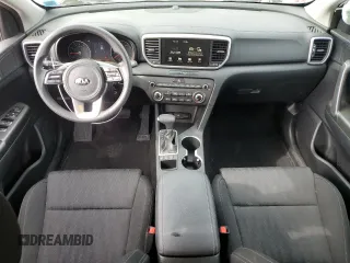 2022 Kia Sportage LX with VIN KNDPMCAC7N7983741, listed as a Copart auction lot 54679635 with 26,712 mi miles and Salvage Title. Bid and sale history available at carsss.com. Image 8.