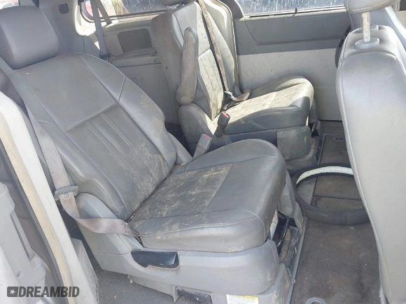2008 Chrysler Town & Country Touring with VIN 2A8HR54P18R142722, listed as a IAAI auction lot 41708563 with NaN miles. Bid and sale history available at carsss.com. Image 8.