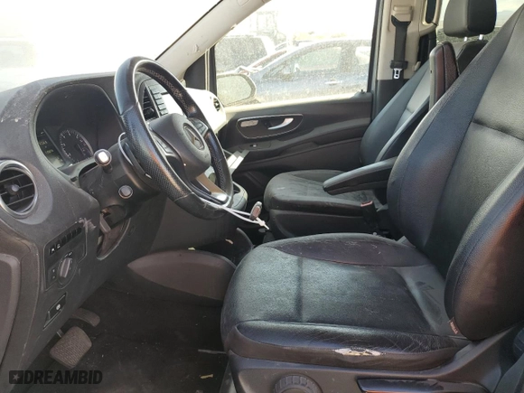 2016 Mercedes-Benz Metris Passenger Van with VIN WD4PG2EE8G3089034, listed as a Copart auction lot 72700064 with 110,674 mi miles and Salvage Title. Bid and sale history available at carsss.com. Image 7.