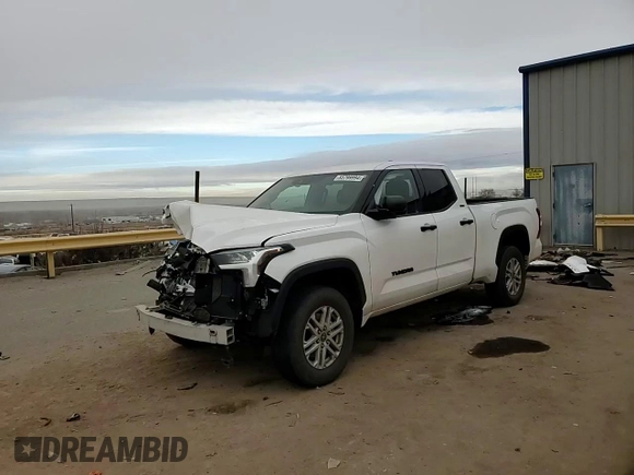 2022 Toyota Tundra SR5 with VIN 5TFLA5DA7NX044358, listed as a Copart auction lot 85799994 with 33,922 mi miles and Salvage title. Bid and sale history available at DreamBid. Image 10.