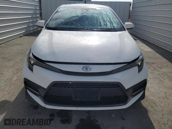 2021 Toyota Corolla SE with VIN 5YFS4MCE3MP072639, listed as a Copart auction lot 54574045 with 67,606 mi miles and Clean Title. Bid and sale history available at DreamBid. Image 5.