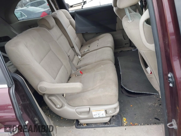 2014 Honda Odyssey EX with VIN 5FNRL5H43EB082088, listed as a IAAI auction lot 41940682 with 151,012 mi miles and . Bid and sale history available at carsss.com. Image 8.