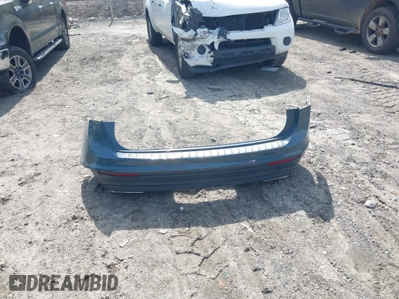 2019 Volkswagen Tiguan S с VIN 3VV1B7AX2KM131063, выставлен на аукционе IAAI как лот 41937501 с пробегом 59 402 миль миль и . История ставок и продаж доступна на DreamBid. Изображение 12.
