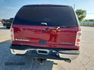 2005 Chevrolet Suburban LS with VIN 3GNEC16Z25G247815, listed as a Copart auction lot 64508075 with 199,085 mi miles and Clean title. Bid and sale history available at DreamBid. Image 6.