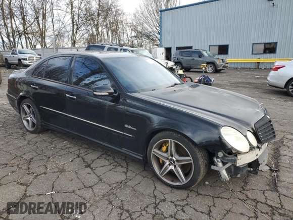 2007 Mercedes-Benz E 63 AMG with VIN WDBUF77X37B062856, listed as a Copart auction lot 41478925 with 110,431 mi miles and Salvage Title. Bid and sale history available at carsss.com. Image 4.